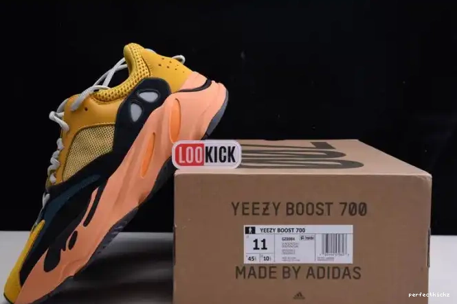 WAVE YELLOW NEW YEEZY ADIDAS GZ6984 BOOST COLORWAY SUN RUNNER 700 0701